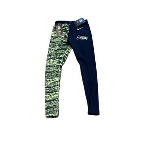 Seattle Seahawks Nike Women’s Leggings‎ Small